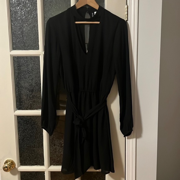 Little Black Dress - Picture 1 of 5